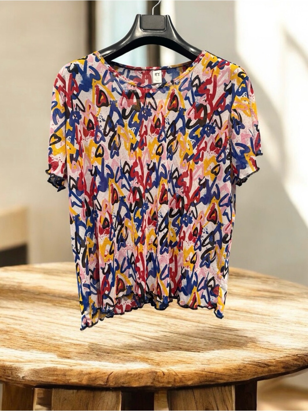Multicolor Abstract Print Short Sleeve Tee with Ruffle Trim